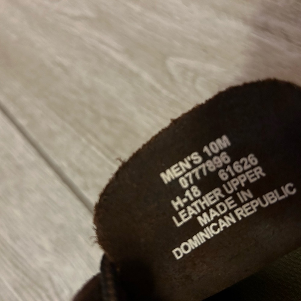 Men’s Sperry Shoes - Picture 2 of 4